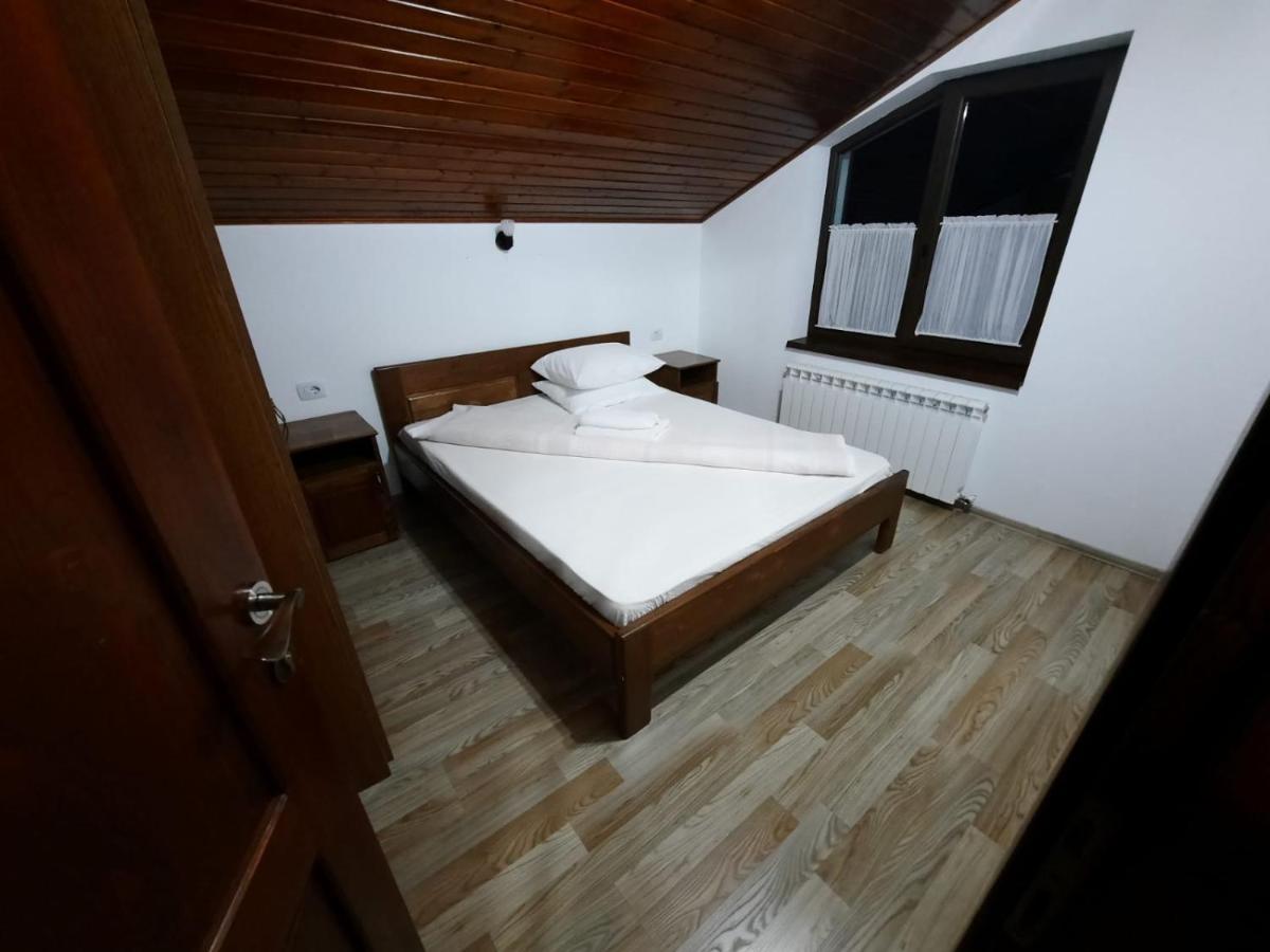 Vila Aloman Sebeş Exteriör bild